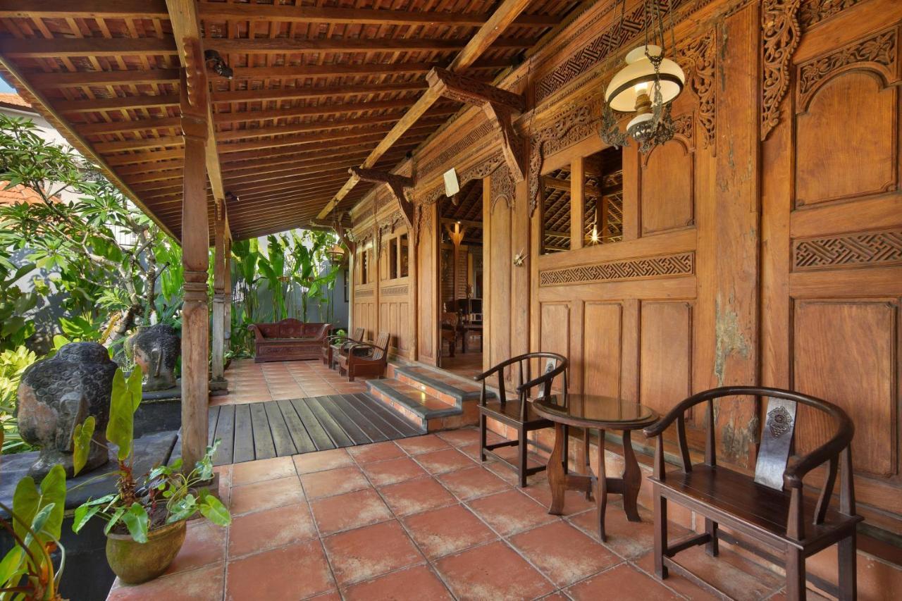 Mahe Garden And By Kamara Villa *